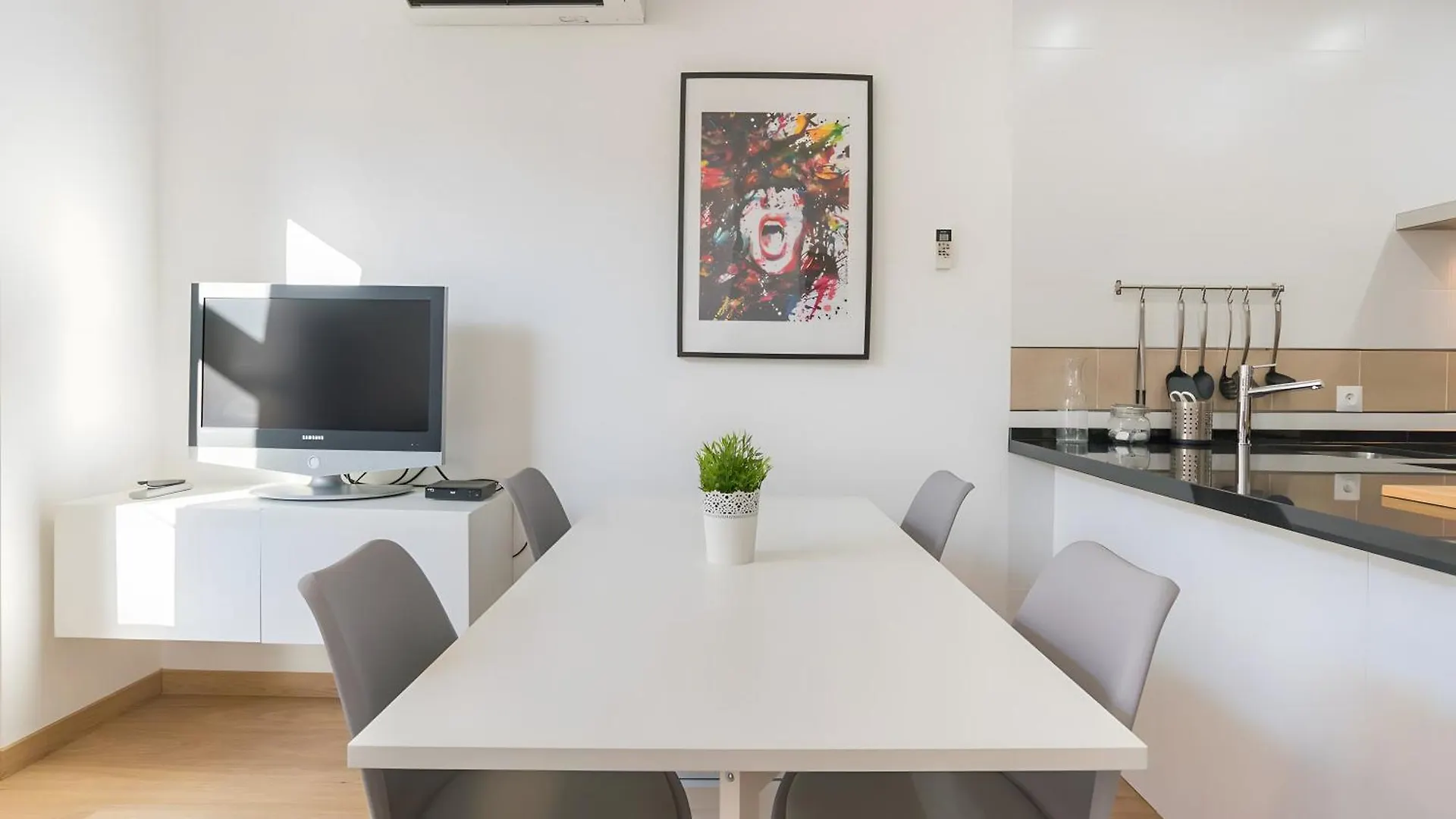 Quiet, Bright And Central Apartment Malaga 0*,  Spain