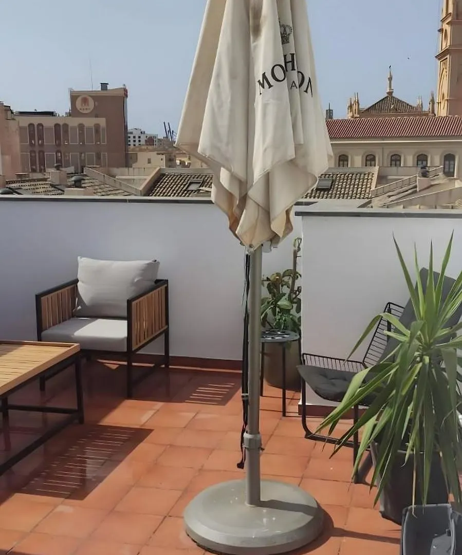 Quiet, Bright And Central Apartment Malaga