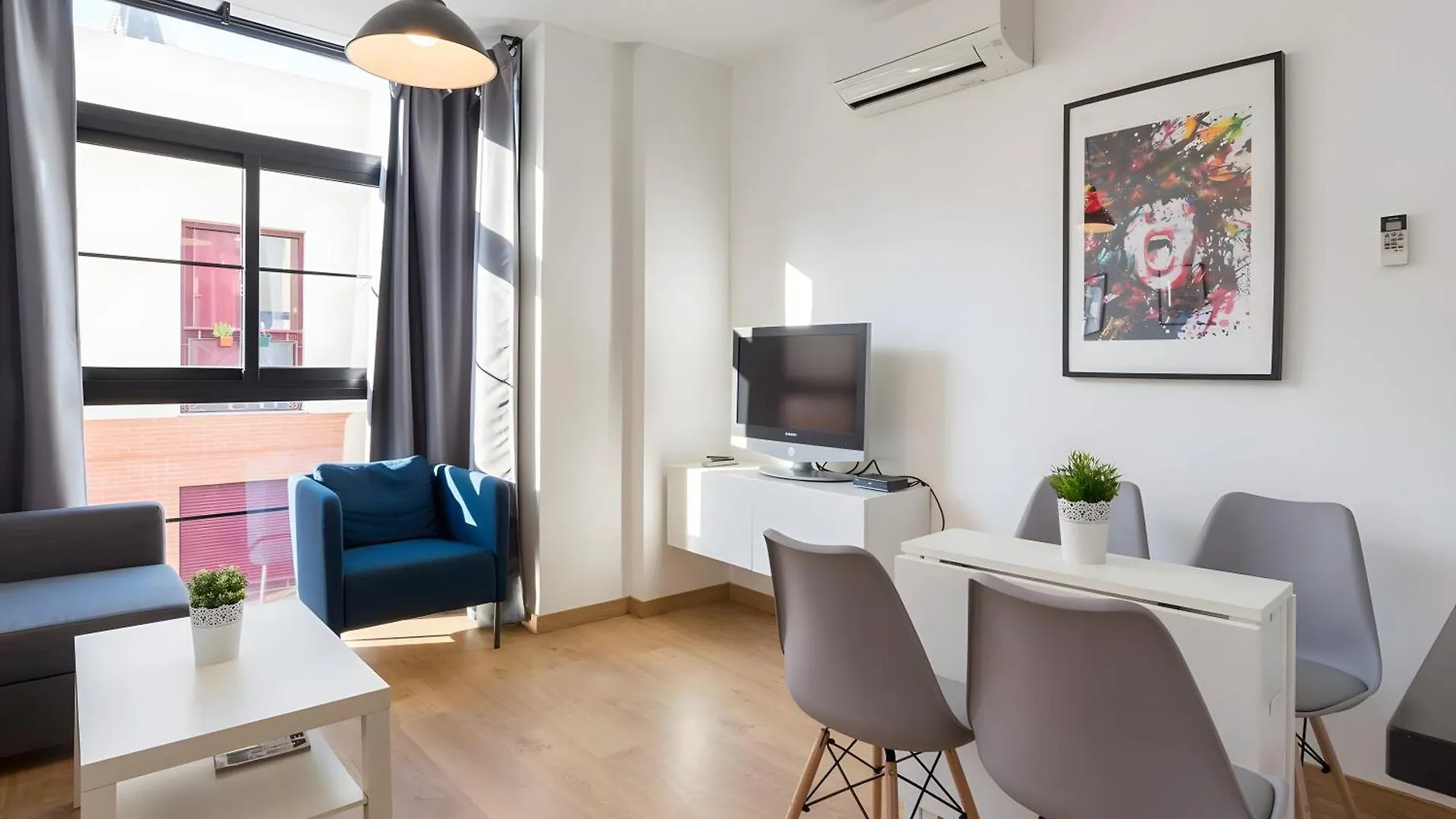 Quiet, Bright And Central Apartment Malaga Spain